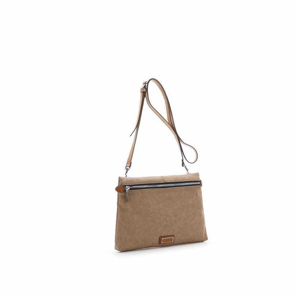 Trapezoidal urban Kyra crossbody bag with removable strap and metal zip, in washed material.